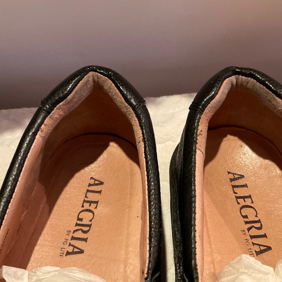 Alegria Pebbled Leather Slip Ons Size 9.5 main image 7